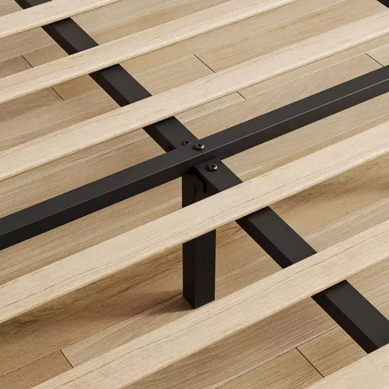 Cadre de lit double avec tête de lit réglable, cadre de lit plateforme capitonné en velours avec lattes en bois robustes, aucun sommier tapissier requis
