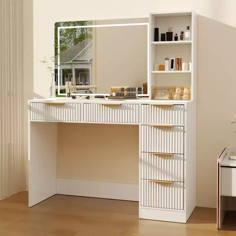 Coiffeuse cannelée avec grand miroir et lumières, grande table de maquillage avec 6 tiroirs et station de charge