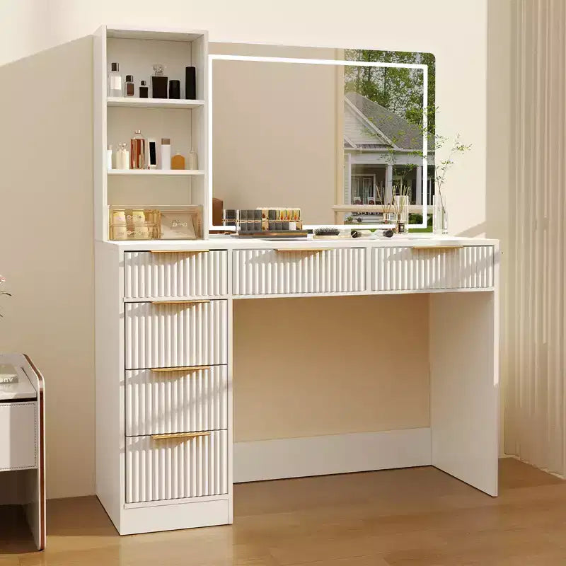 Coiffeuse cannelée avec grand miroir et lumières, grande table de maquillage avec 6 tiroirs et station de charge