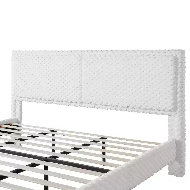 Cadre de lit en peluche blanche avec dossier moelleux à double zone, bords arrondis et support stable et silencieux pour chambres douillettes, Grand lit