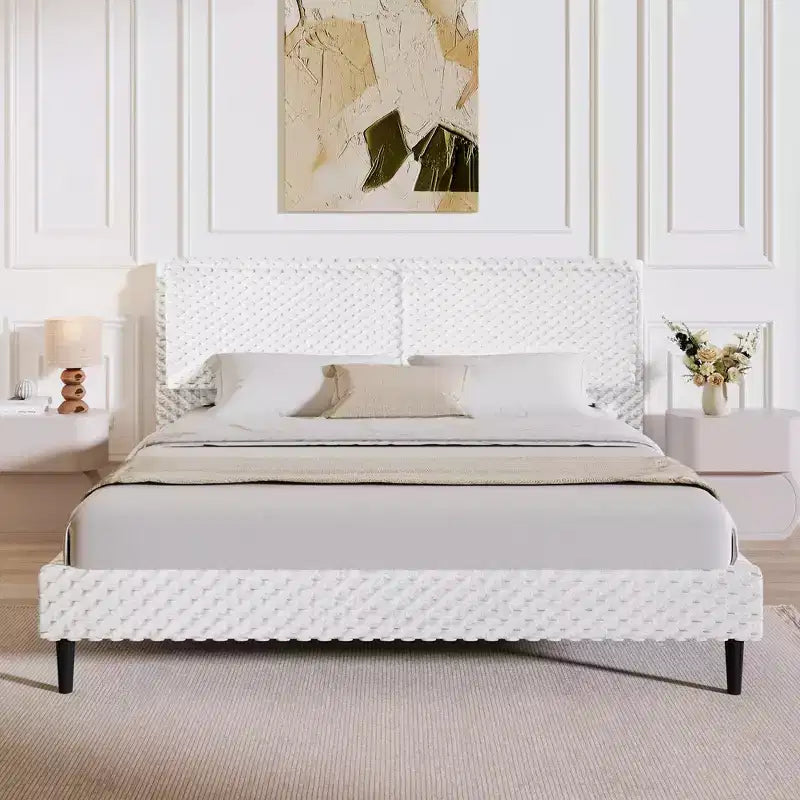 Cadre de lit en peluche blanche avec dossier moelleux à double zone, bords arrondis et support stable et silencieux pour chambres douillettes, Grand lit