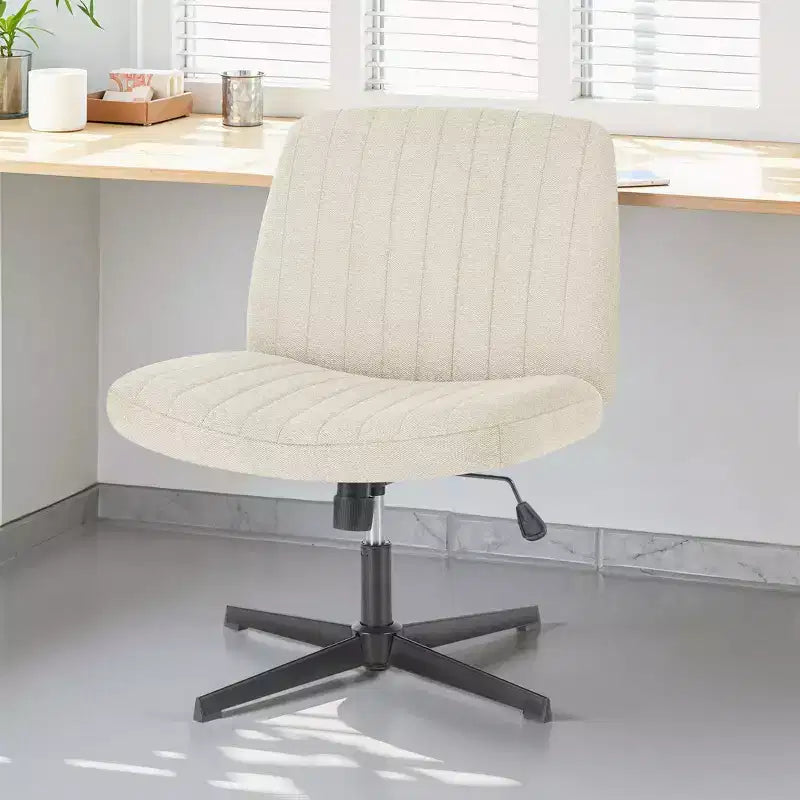 Chaise ergonomique avec assise large et coussin moelleux en éponge haute densité