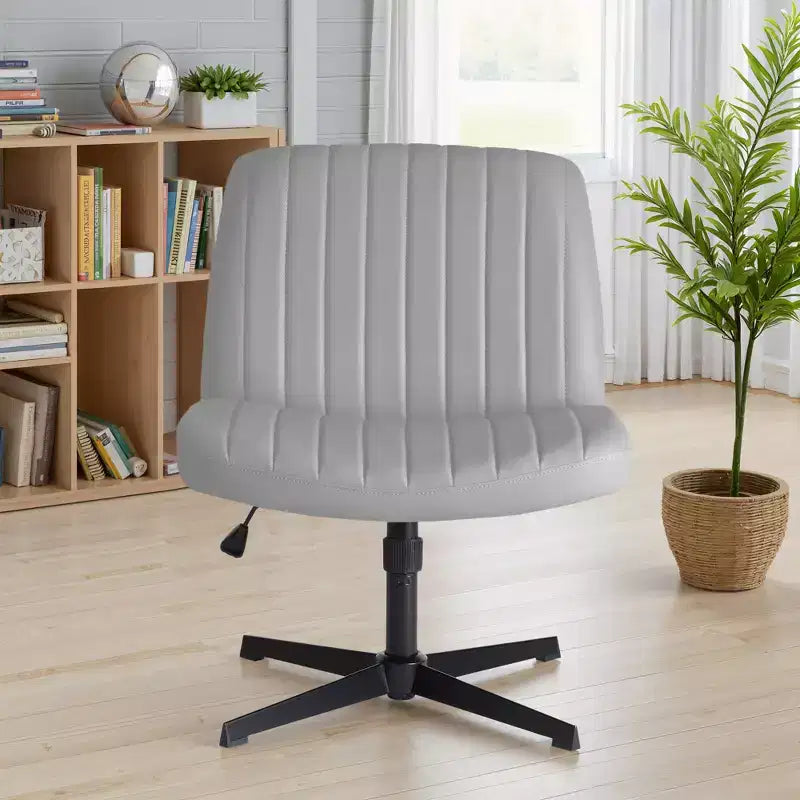 Chaise ergonomique avec assise large et coussin moelleux en éponge haute densité